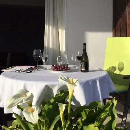 Casa Bougainvilha Apartement Apartment Arco da Calheta (Madeira)